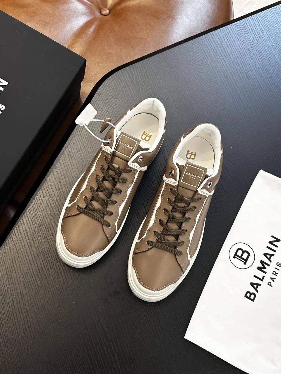 BALMAIN || Baskets B-Court à empiècements cousus noires