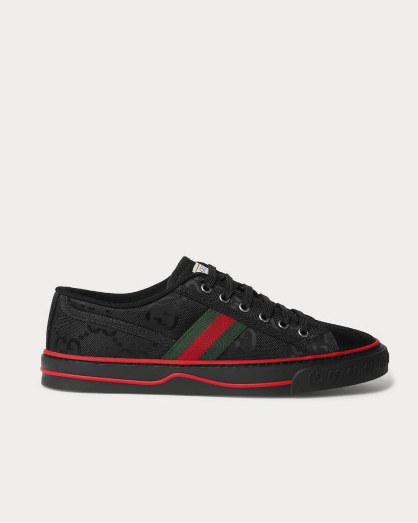 Baskets basses noires en toile ECONYL monogrammée Gucci Off the Grid