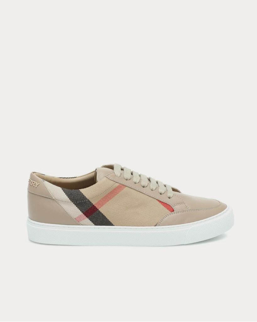 Baskets basses Burberry en cuir et coton marron saumon