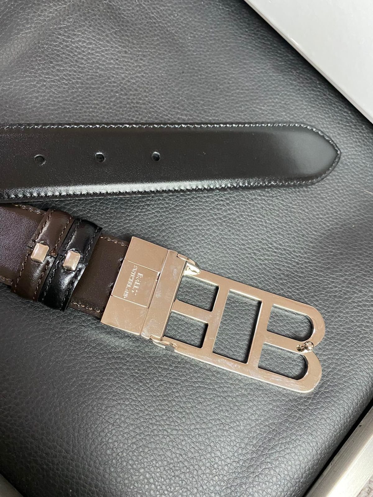 Ceinture réversible Britt avec fermeture à boucle pour homme – Image 12