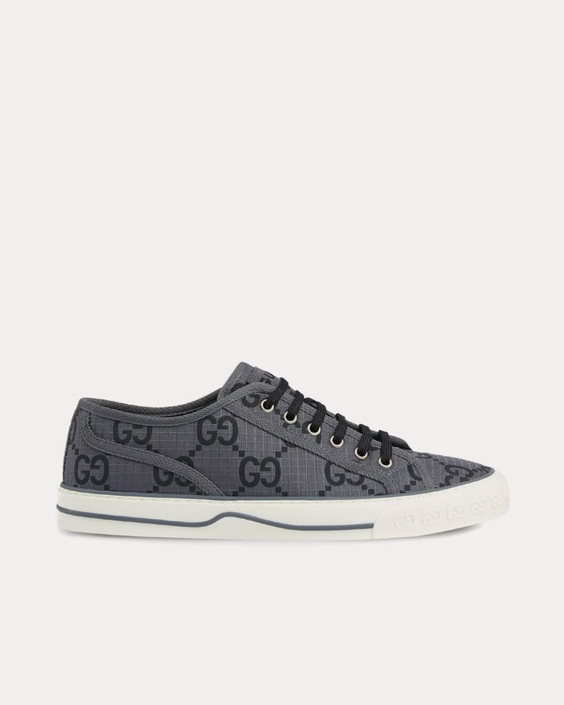 Baskets basses Gucci Tennis 1977 GG en polyester recyclé gris foncé/noir