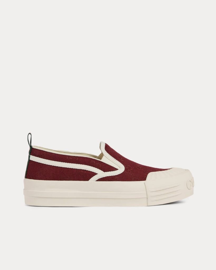 Baskets à enfiler rouges en toile Gucci GG Rosso Ancora