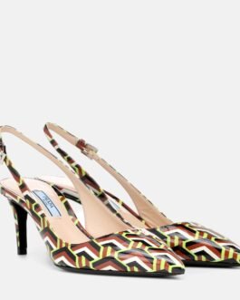 Escarpins Prada en cuir verni motifs graphiques – Élégance italienne