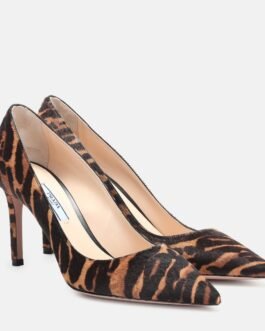 Escarpins Prada en cuir à rayures tigre, talons aiguilles
