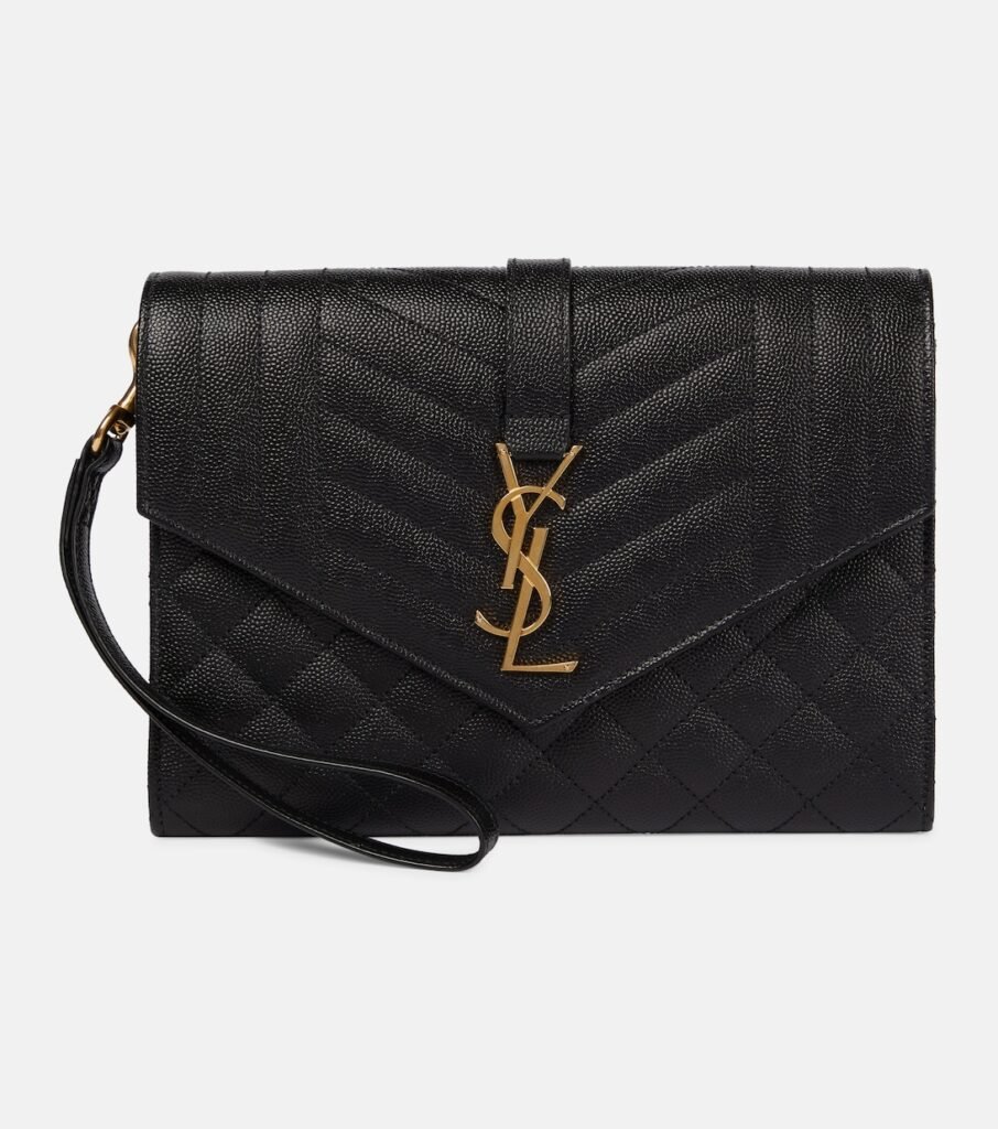 Pochette Envelope en cuir matelassé