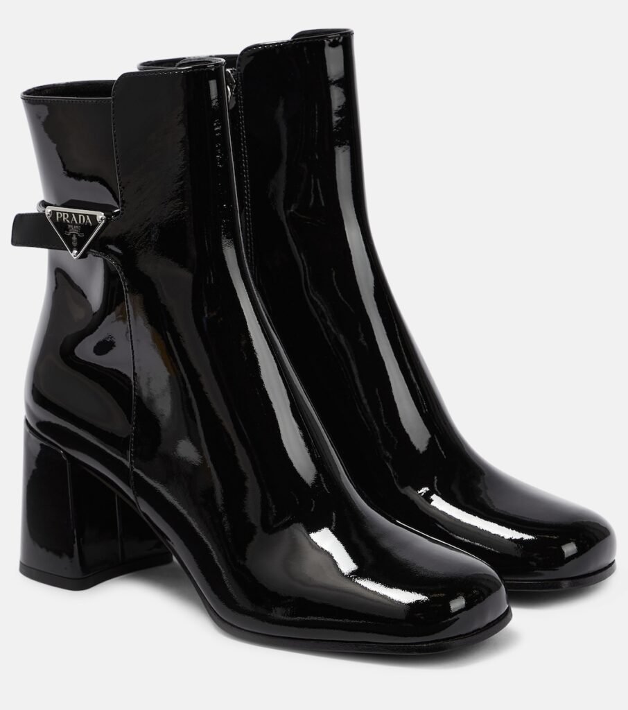 Bottines en cuir verni