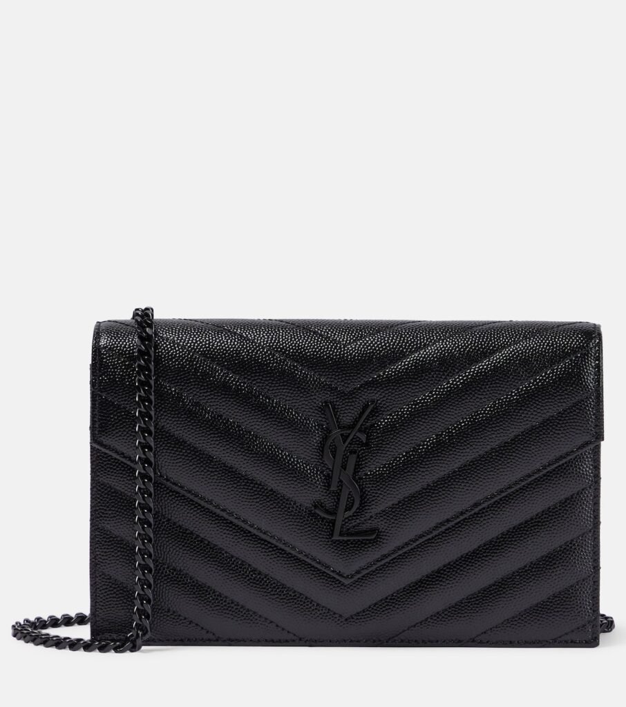 Portefeuille à chaîne Cassandre en cuir matelassé