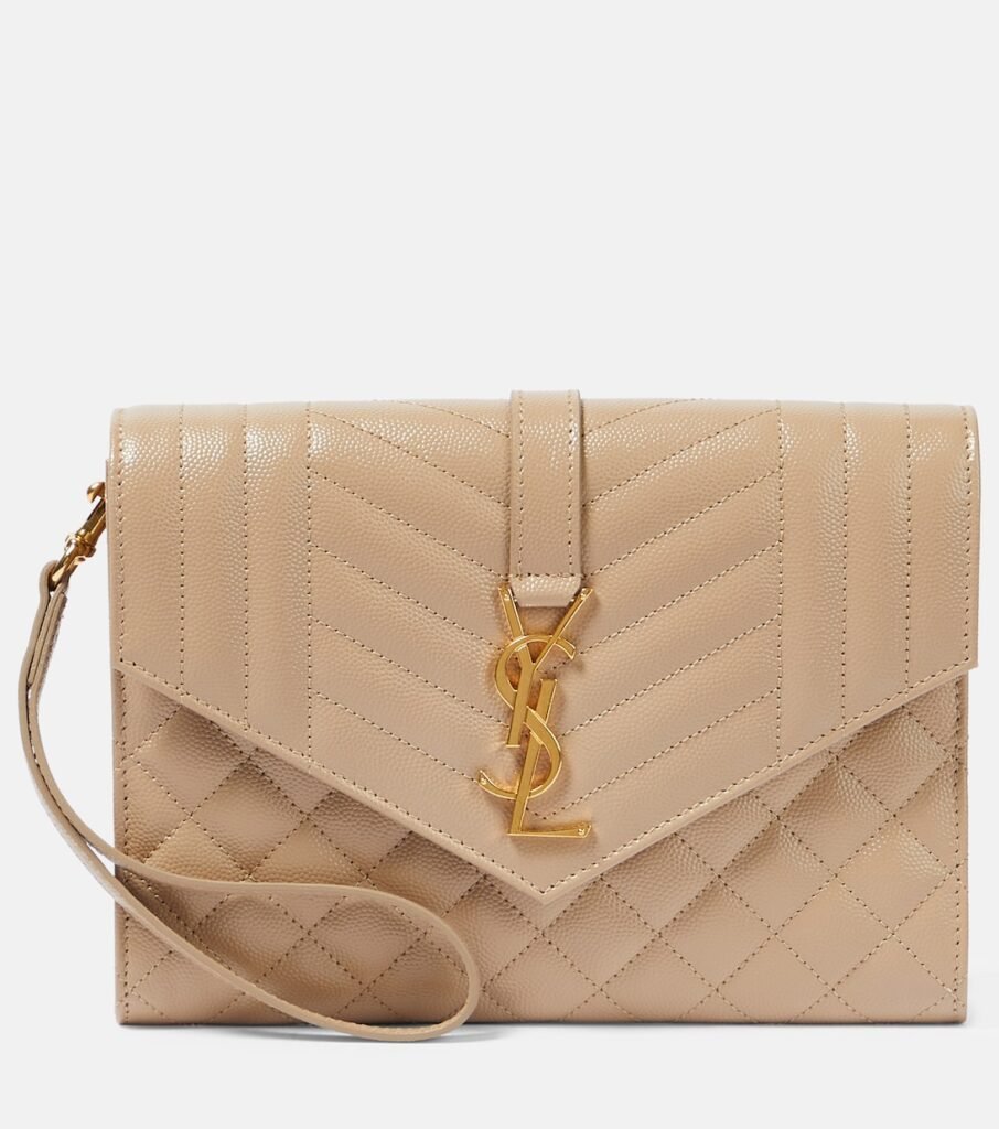 Pochette Envelope en cuir matelassé