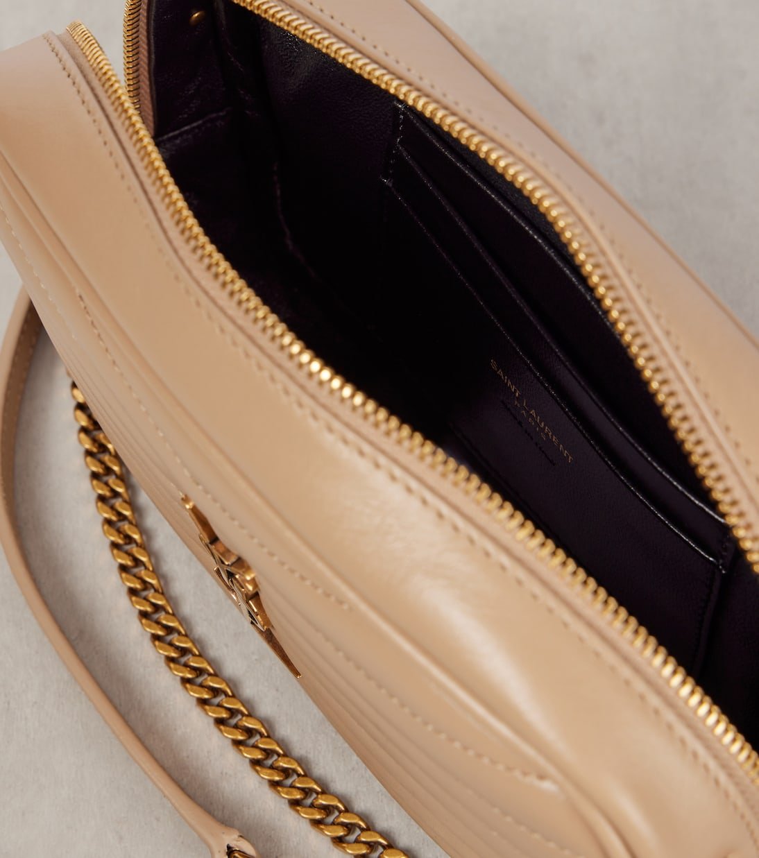 Sac à bandoulière Lou Mini en cuir matelassé – Image 3