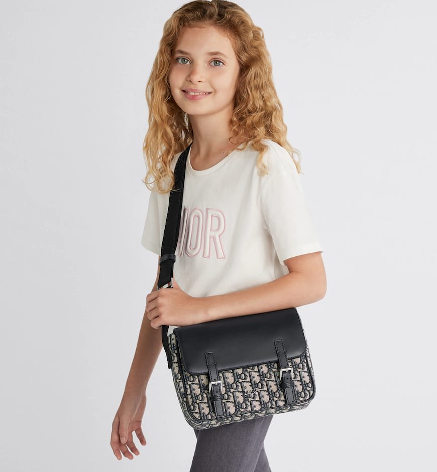 CHRISTIAN DIOR || Sac Messenger en cuir de veau bleu et toile Dior Oblique