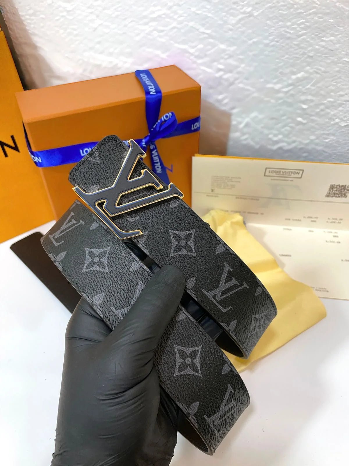 LOUIS VUITTON || CEINTURE RÉVERSIBLE PYRAMIDE 40 MM