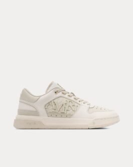 Baskets basses classiques en albâtre