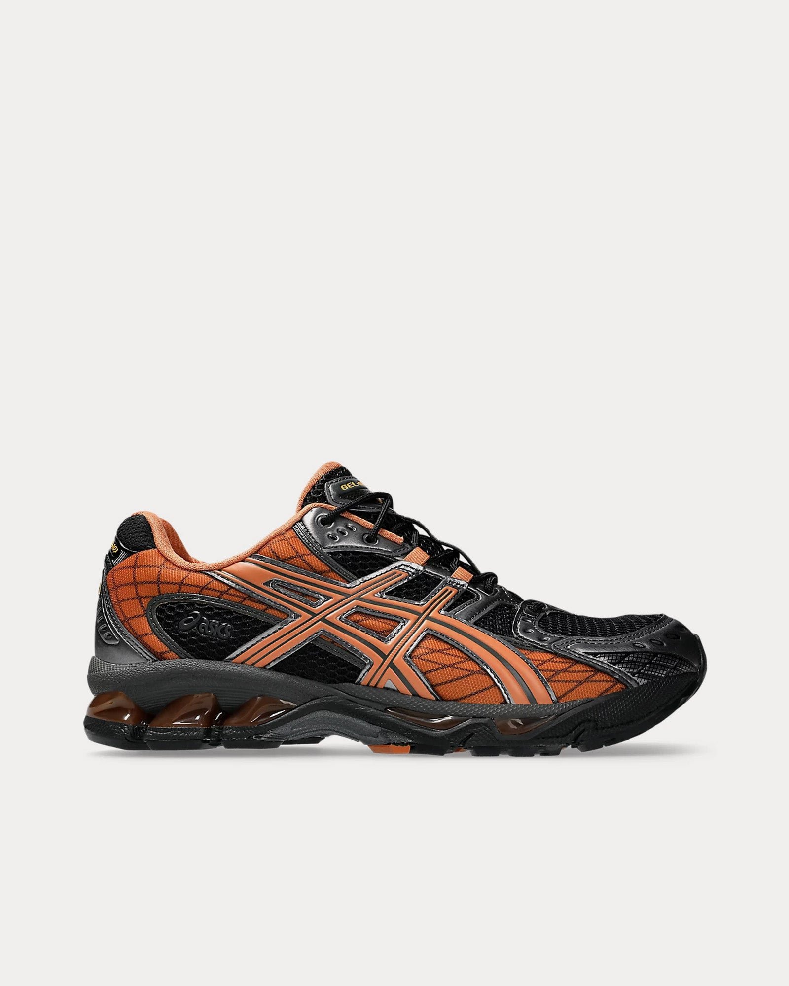 AsicsGel-Nimbus 10.1 Black / Rust Orange Low Top Sneakers