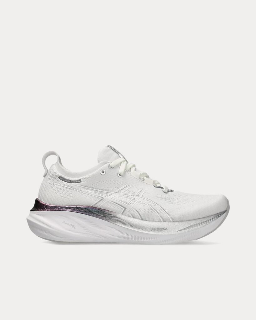 AsicsGel-Nimbus 26 Platinum Real blanc / Pure Silver Chaussures de running