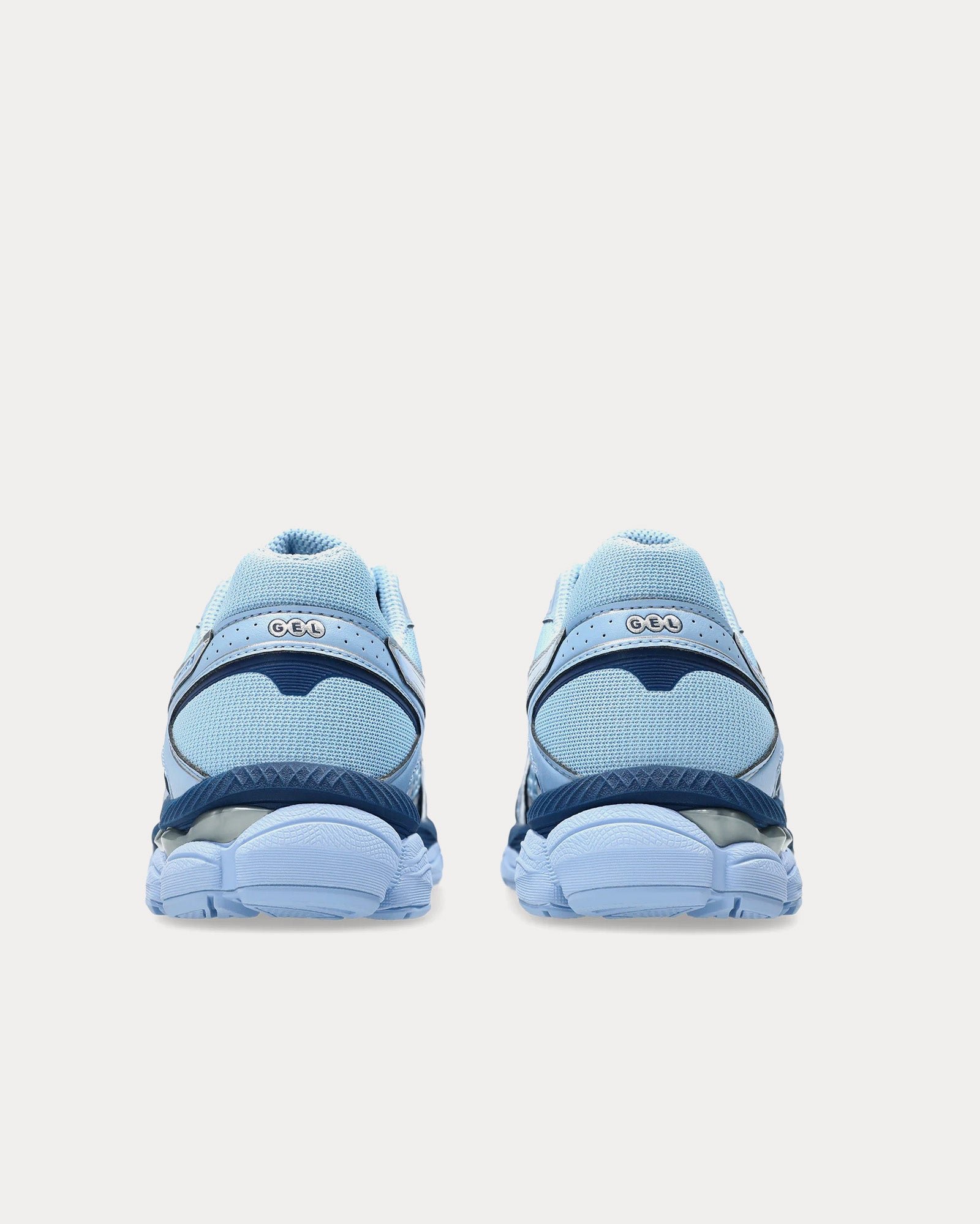 AsicsGel-Cumulus 16 Stone Wash / Independence Blue Low Top Sneakers – Image 4