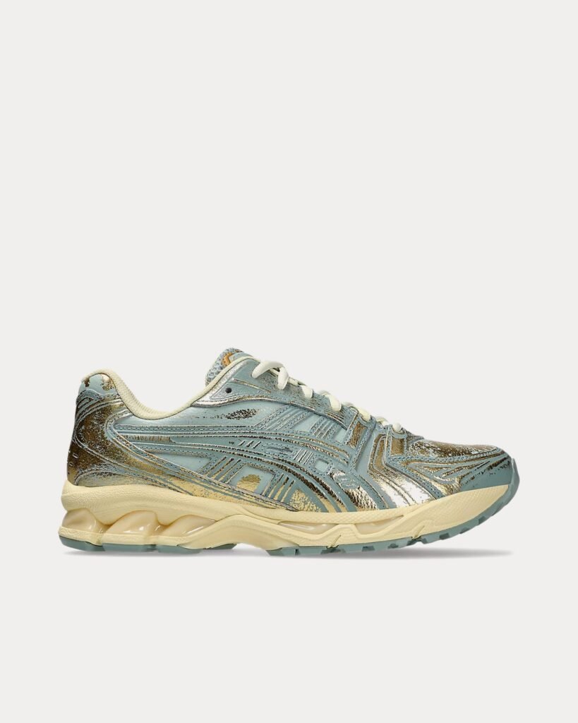 AsicsGel-Kayano 14 'Aged Metal' Pure Gold / Cold Moss Sneakers basses