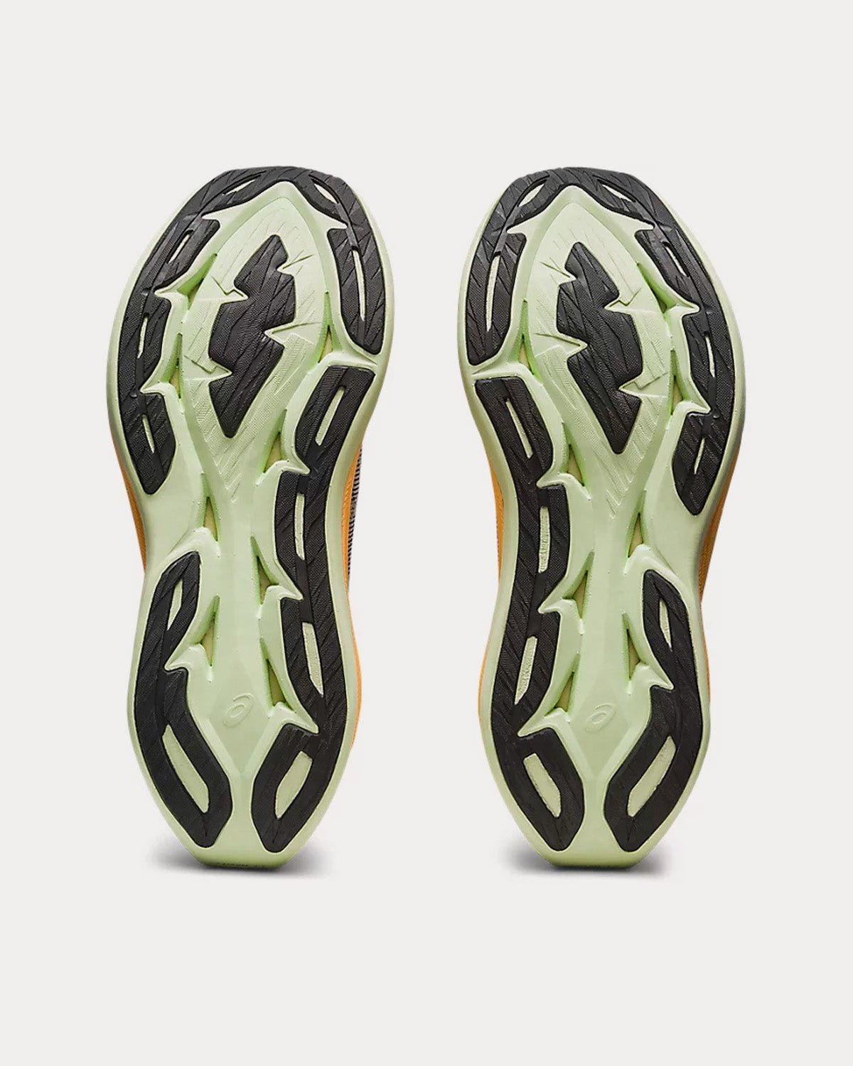 Superblast Whisper Green / Black Running Shoes – Image 5