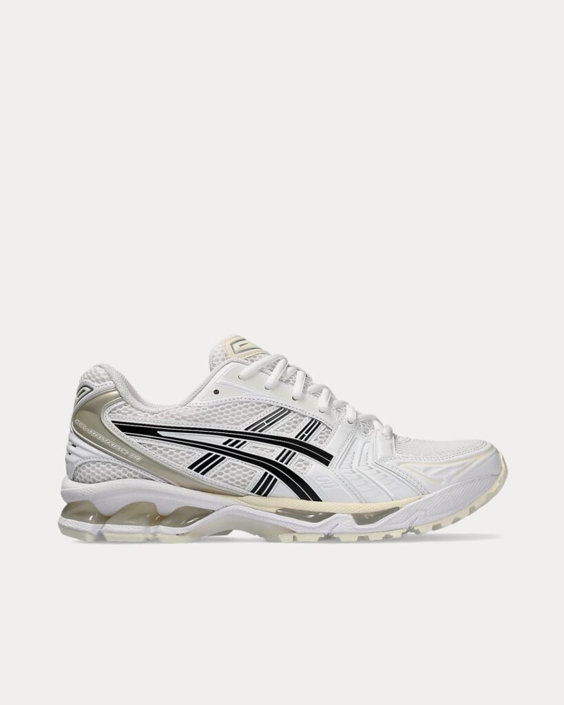 Amorti GEL® exclusif Asics x Aritzia pour sneakers femme blanches et noires