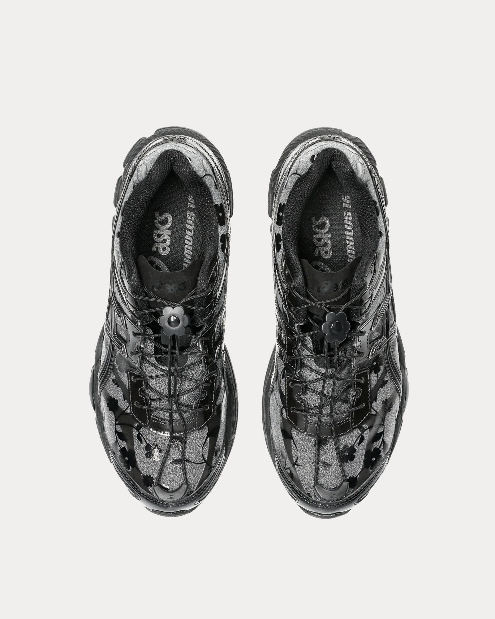 AsicsGel-Cumulus 16 SSCB Black / Black Low Top Sneakers – Image 2