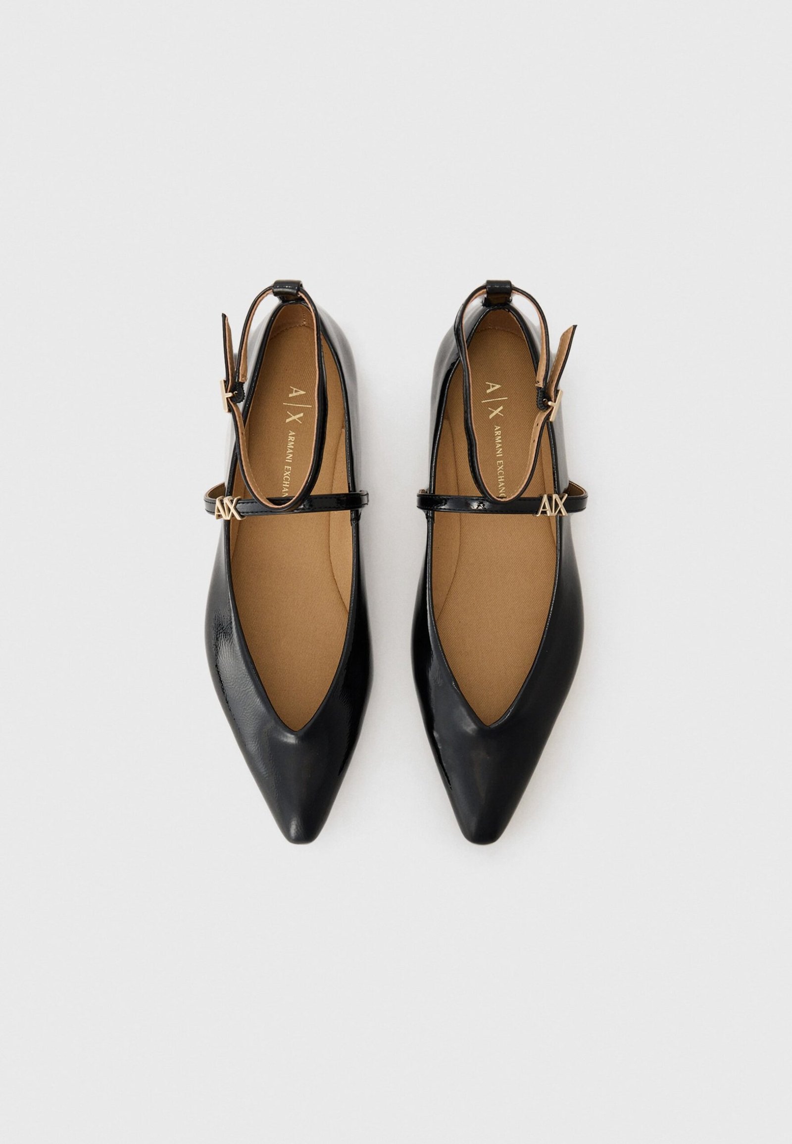 Ballerines Armani Exchange Vernies – Bout pointu et brides croisées – Image 4