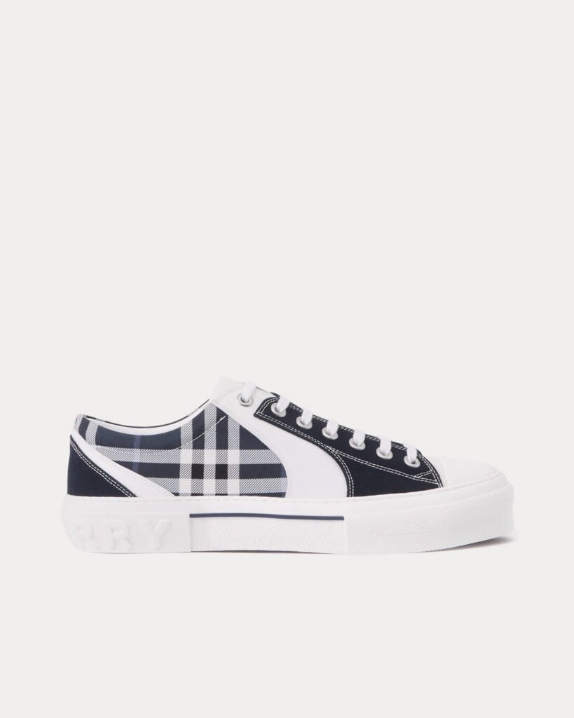 Baskets basses Burberry à carreaux, coton et cuir blanc/bleu marine
