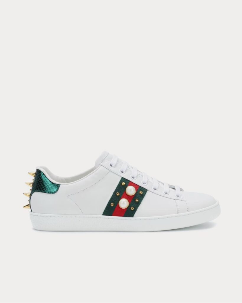 Baskets basses Gucci Ace en cuir orné Bianco