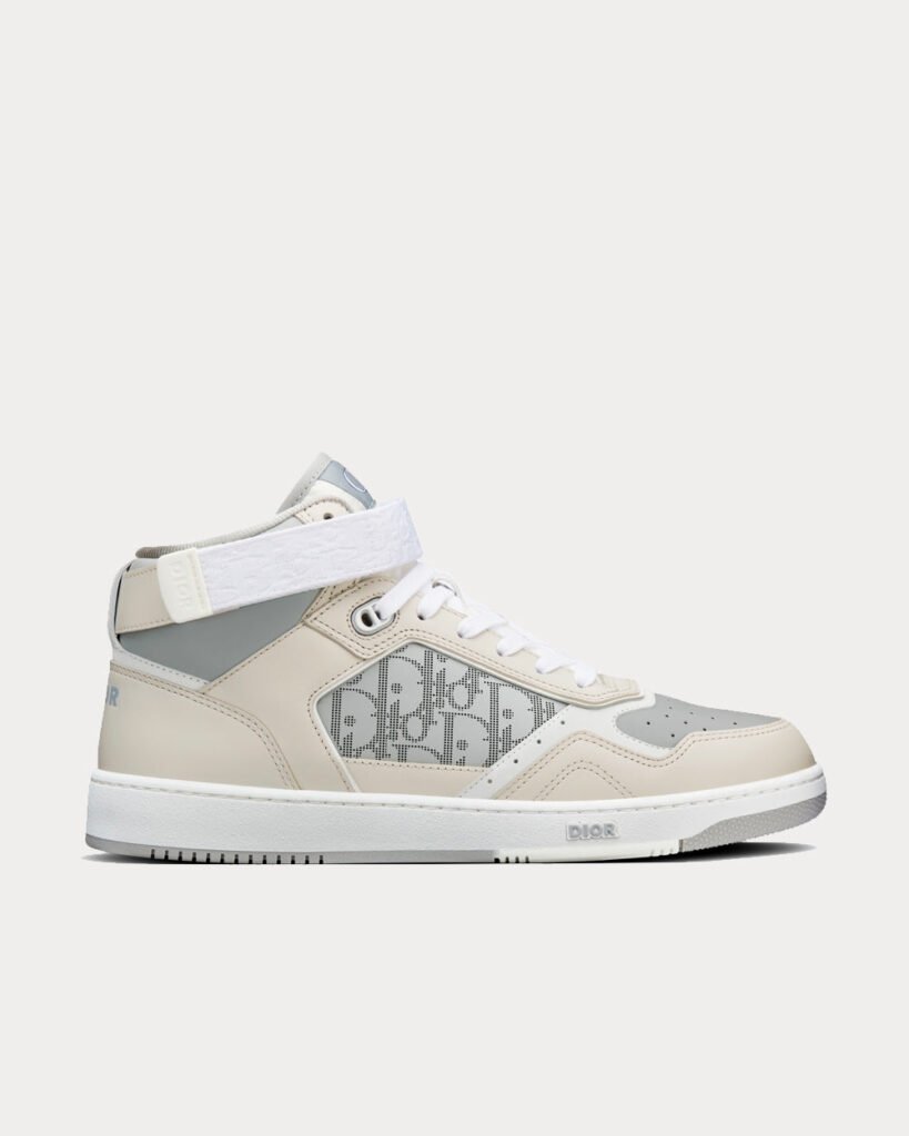 Baskets montantes Dior B27 en cuir de veau lisse gris et beige avec motif Dior Oblique Galaxy gris