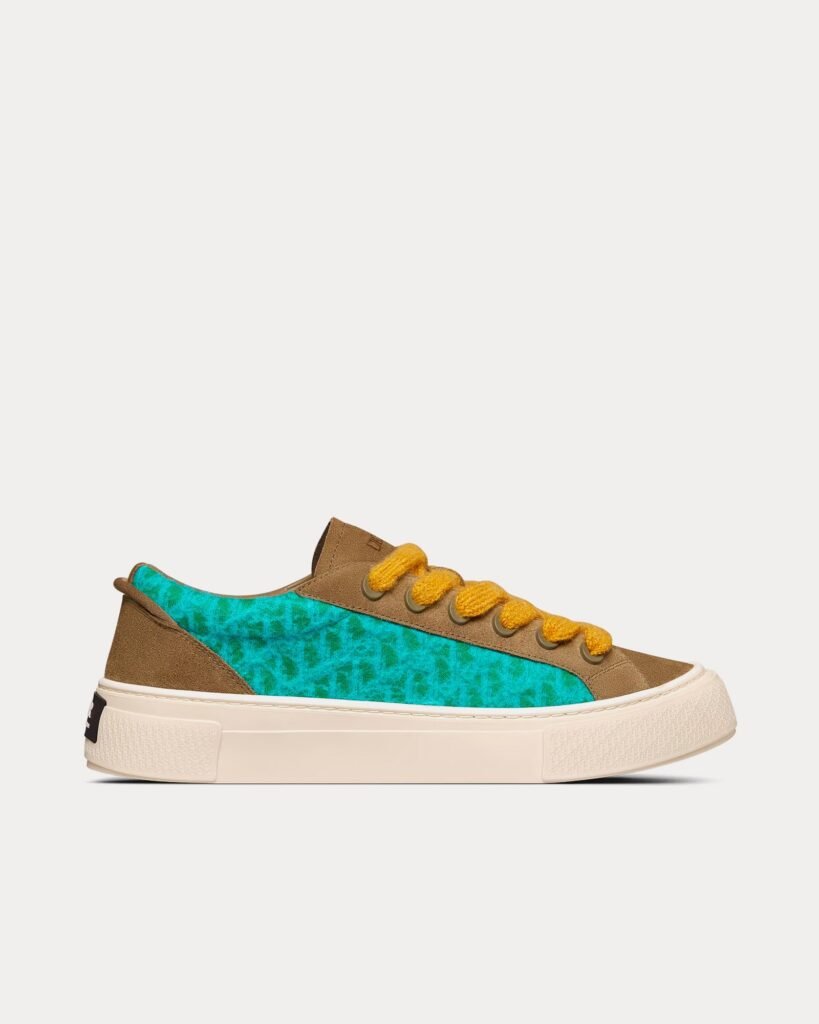 Baskets basses Dior B33 édition limitée en mohair turquoise et daim marron Dior Oblique