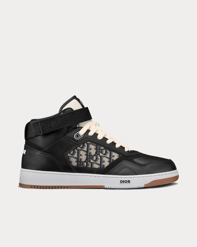 Baskets montantes Dior B27 en cuir de veau lisse noir avec jacquard Dior Oblique beige et noir