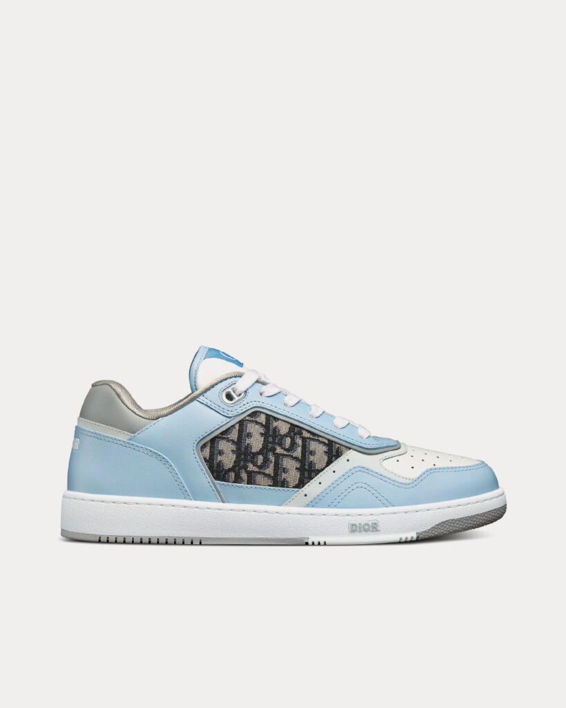Baskets basses Dior B27 en cuir de veau lisse bleu clair