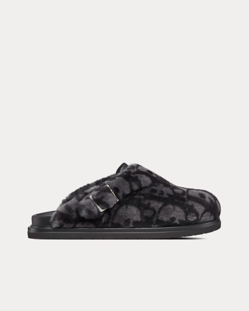 Mules en peau lainée Dior Oblique Aqua Dior gris