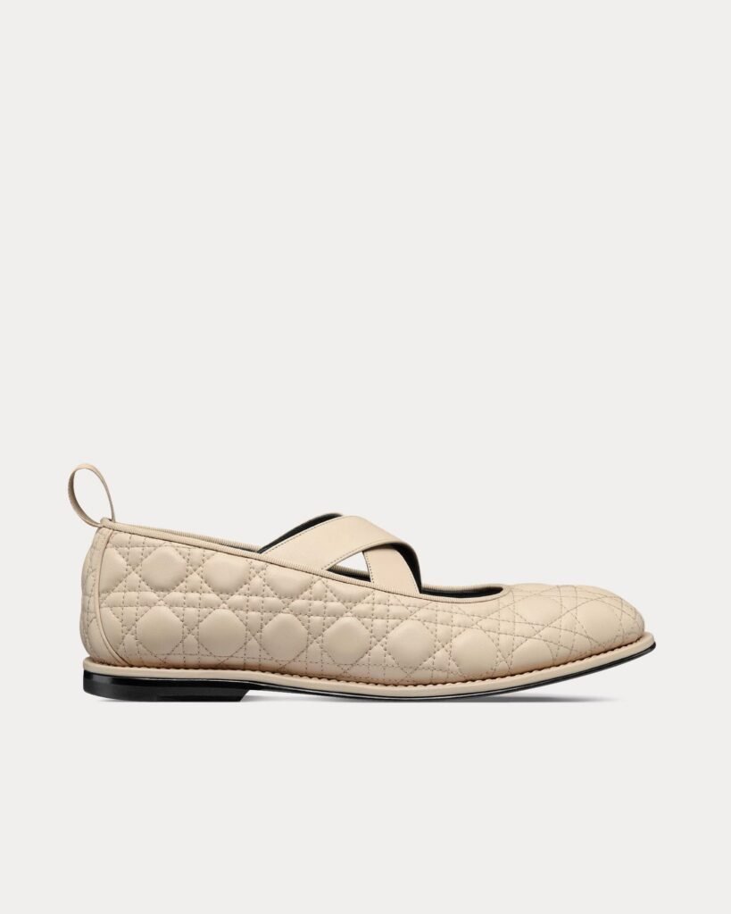 Sandales plates Dior Tendu en cuir de veau Kumo Cannage beiges