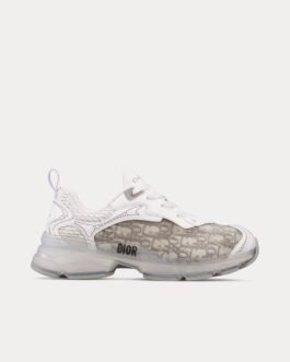 Baskets basses Dior Vibe grises en tissu technique Dior Oblique et caoutchouc transparent