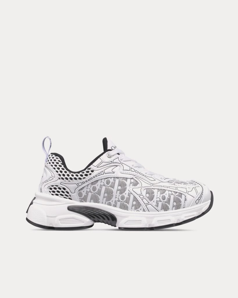 Baskets basses Dior Vibe en mesh blanc imprimé motif Dior Oblique et empiècements effet cuir blanc et noir