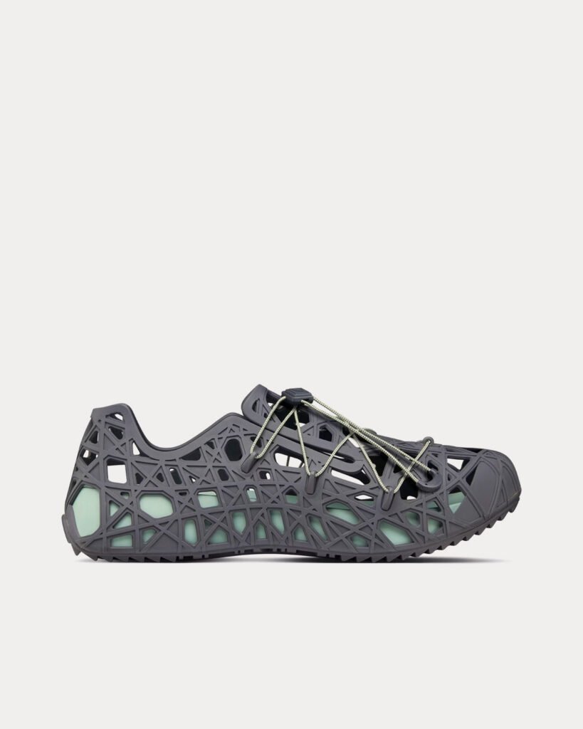 Sandales Dior Dior Warp Cosmo en caoutchouc gris anthracite avec motif Cannage déformé