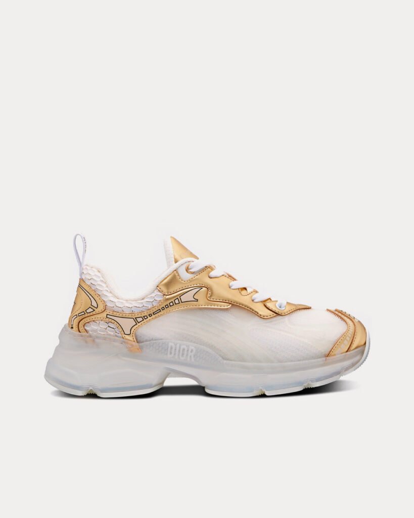 Baskets basses Dior Vibe en maille blanche et cuir doré