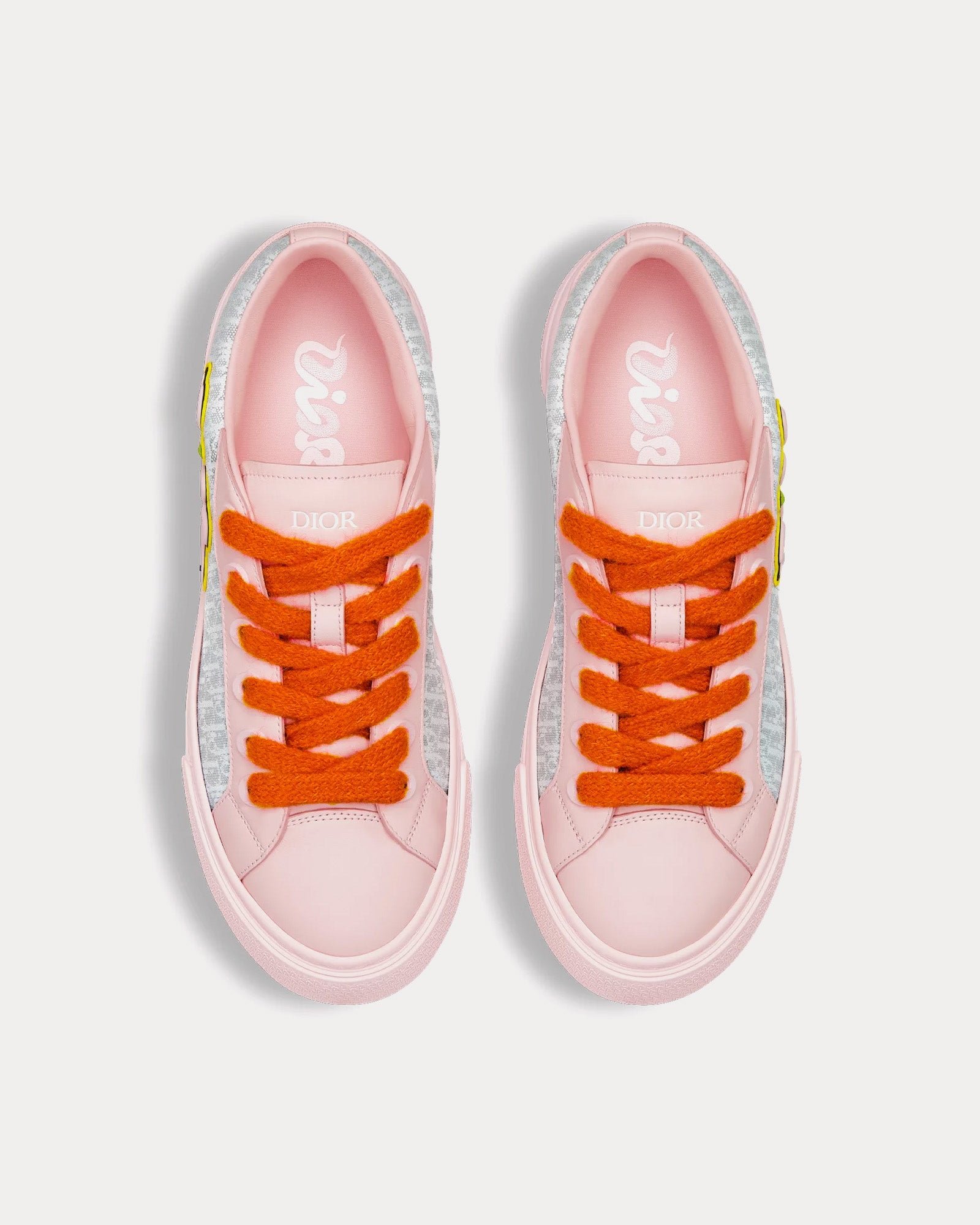 Baskets basses Dior x Kaws B33 en cuir de veau et toile Dior Oblique rose/gris/blanc – Image 2