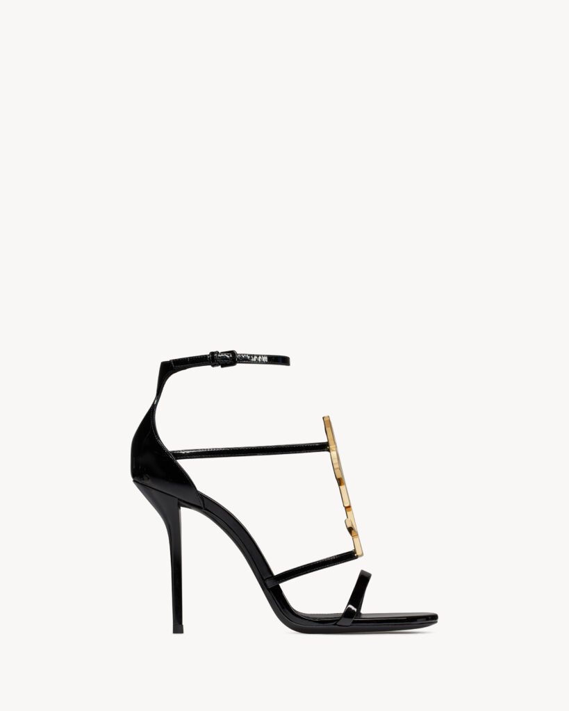 Cassandra sandales en cuir verni