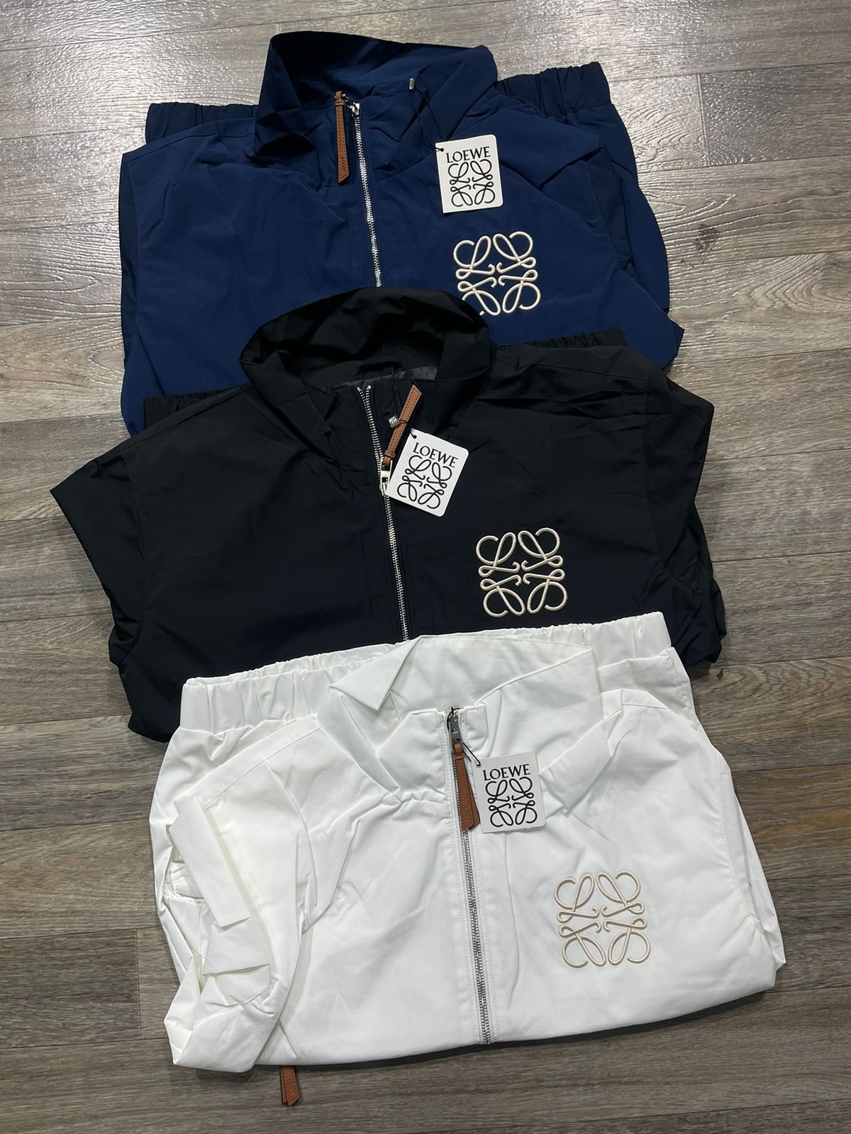 Vestes de haute qualité disponibles pour hommes