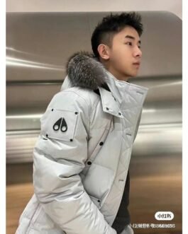 VESTE À FERMETURE ÉCLAIR EN FOURRURE DOUDOUNE MOOSE KNUCKLES ÉDITION 2023