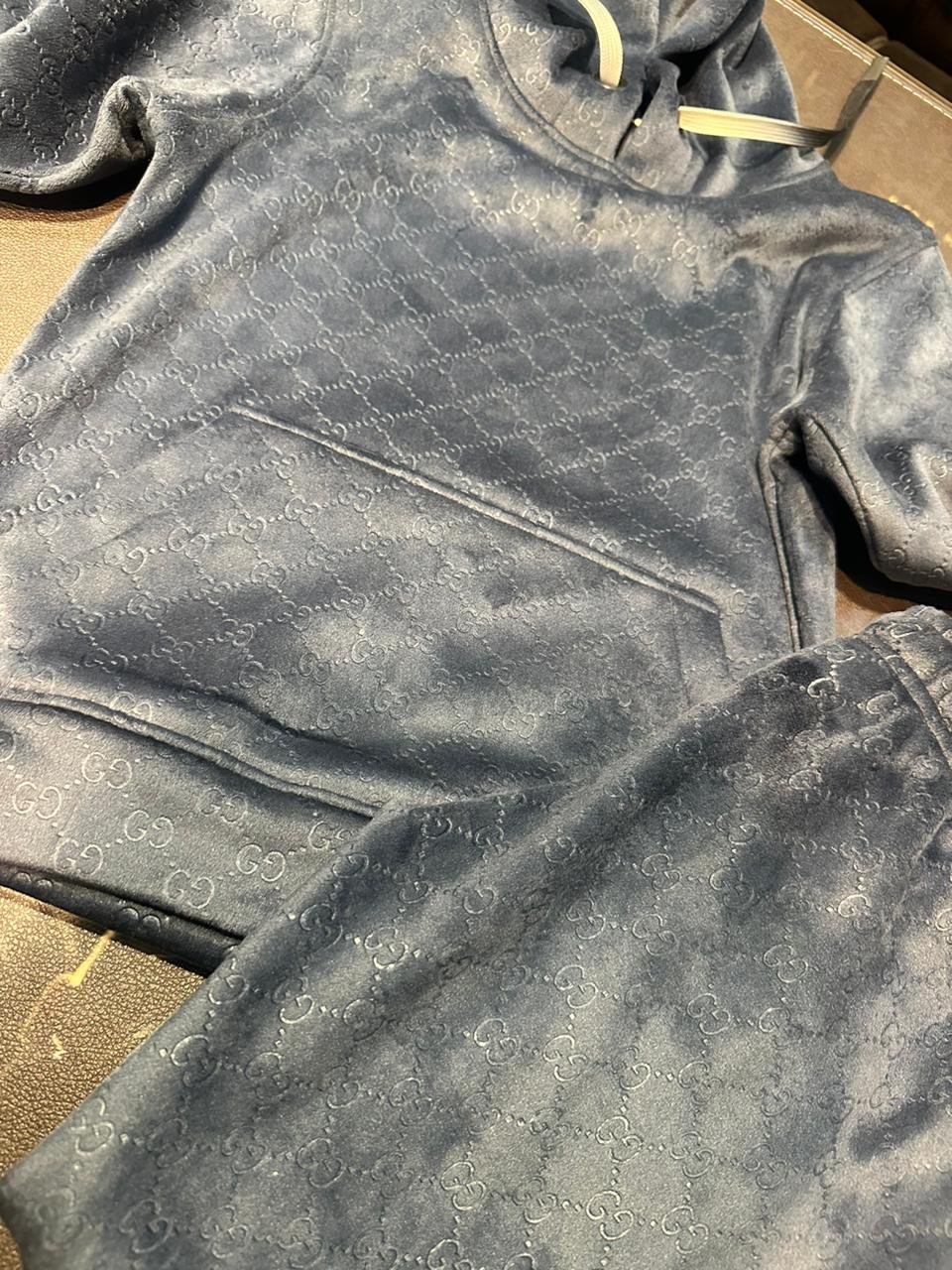 SURVÊTEMENT POUR ENFANTS DE QUALITÉ SUPÉRIEURE DISPONIBLE