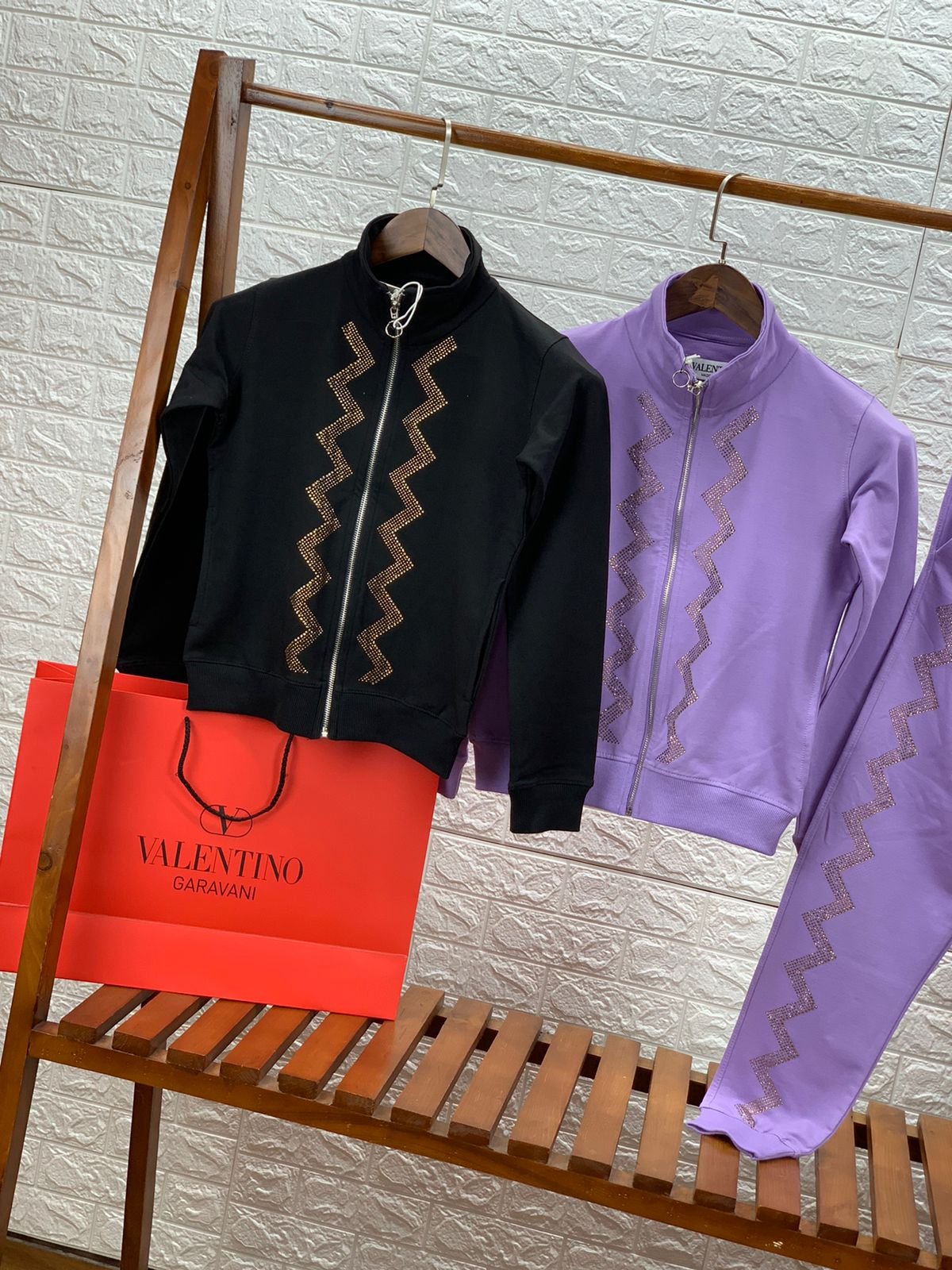 VALENTINO || Survêtement en velours haut de gamme importé pour femme