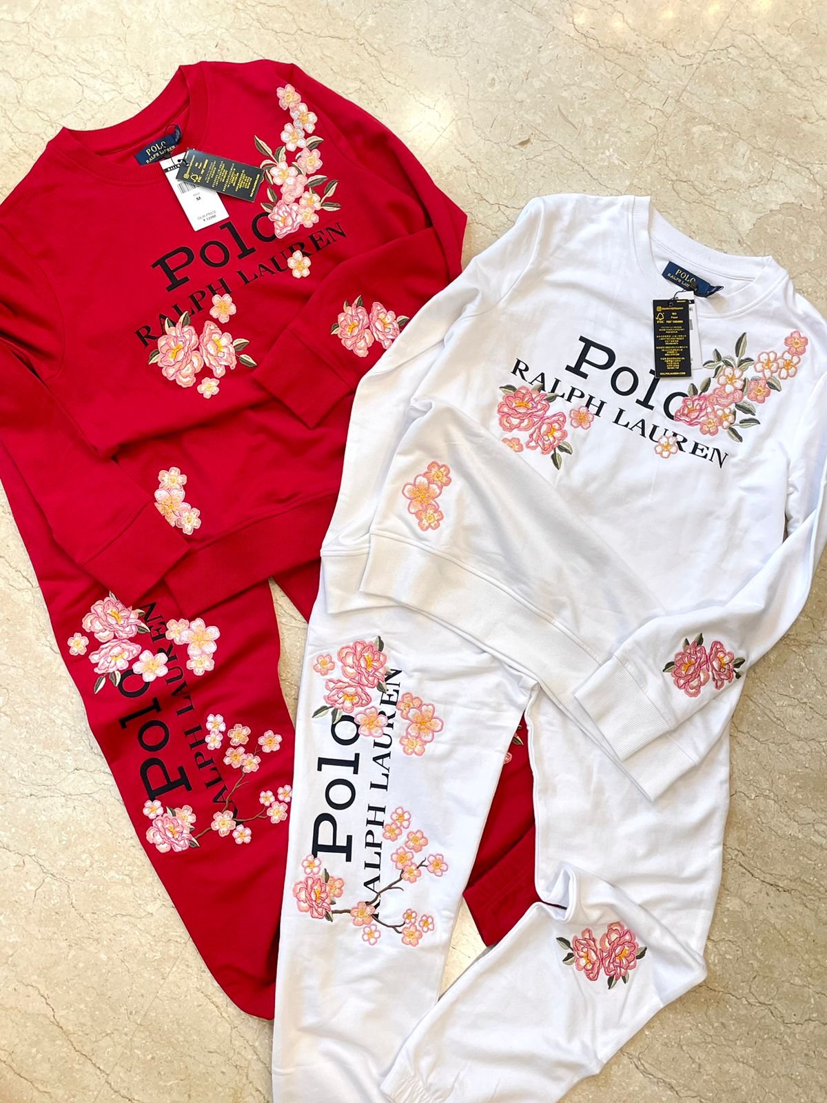 COORDONNÉES DE QUALITÉ SUPÉRIEURE DISPONIBLES POUR FEMMES