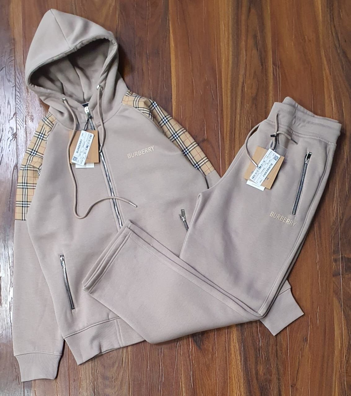 BURBERRY || Survêtement à capuche zippé et à empiècements à carreaux vintage pour homme