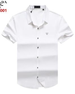 CHEMISE HABILLÉE EXTENSIBLE À MANCHES COURTES ET INITIALES PATCHÉES