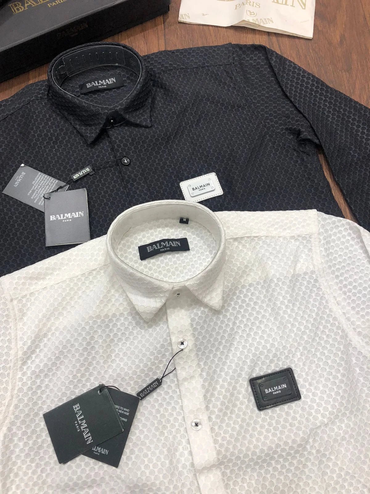 BALMAIN || Chemises en coton à logo Balmain Paris pour homme