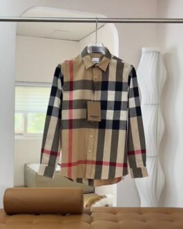 Chemise extensible à manches longues à rayures