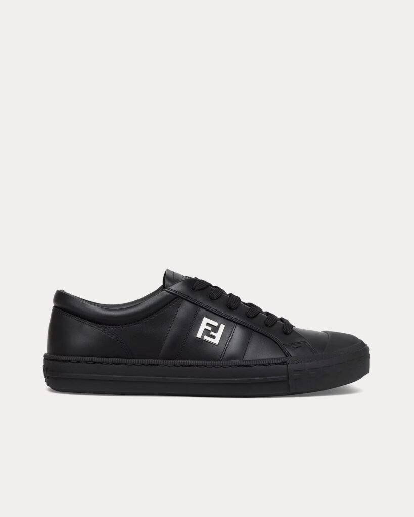 Baskets basses Fendi Domino en cuir noir