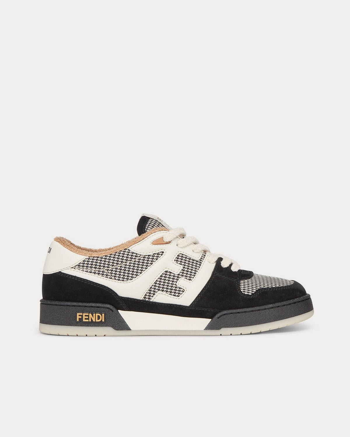 Baskets basses Fendi Match en daim noir