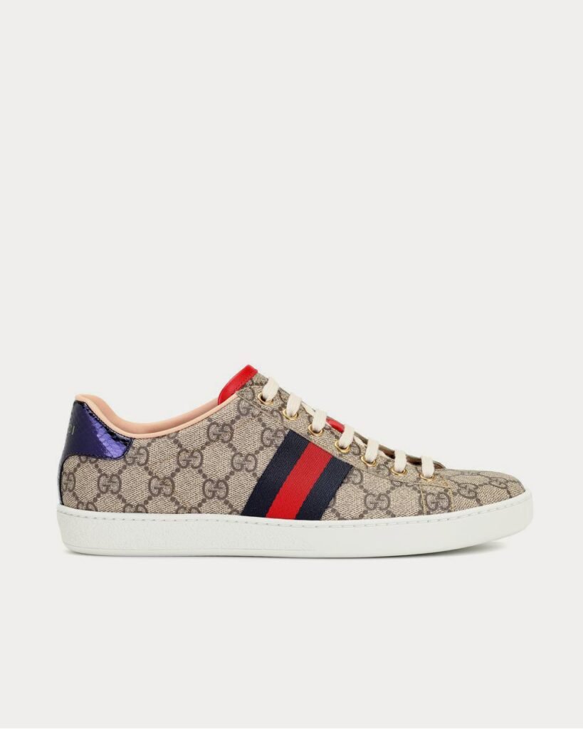 Baskets basses marron Gucci Ace GG Supreme